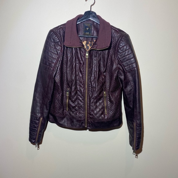 guess leather like jacket In new condition - Picture 2 of 3